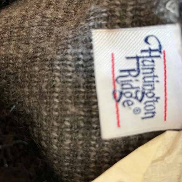 Huntington Ride size M cardigan - Picture 9 of 10